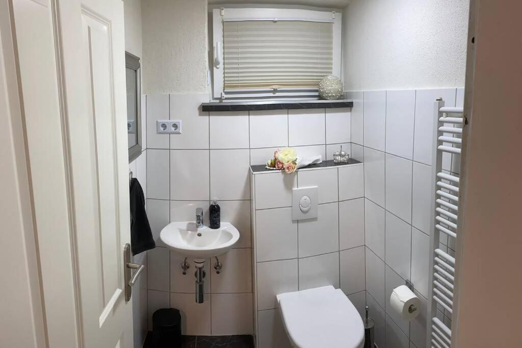 Schoene Wohnung Mit Garten Beim Outletcenter 5 Km Boostedt Buitenkant foto