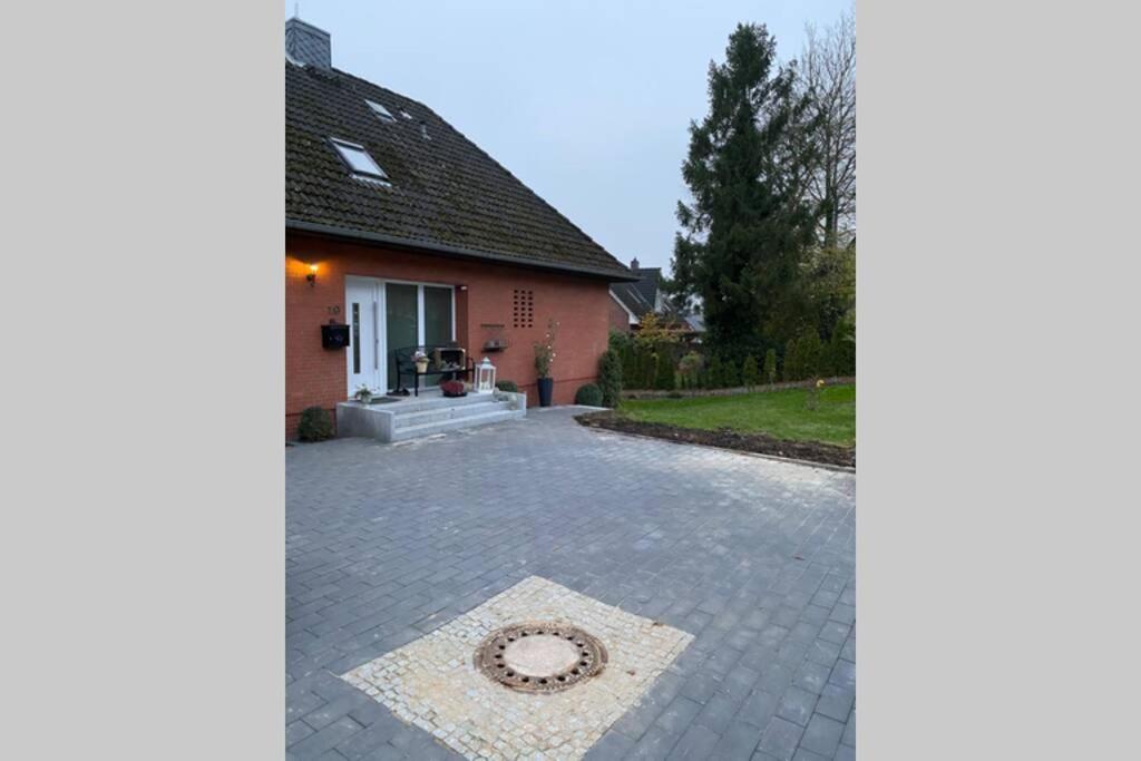 Schoene Wohnung Mit Garten Beim Outletcenter 5 Km Boostedt Buitenkant foto