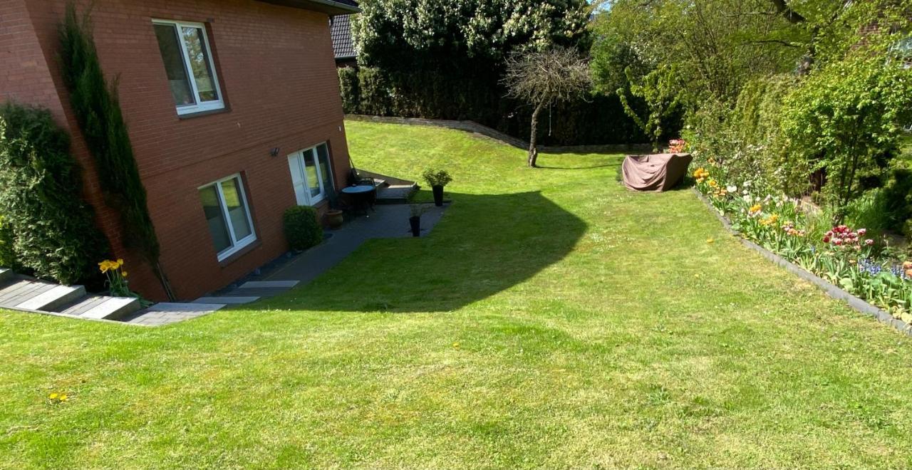 Schoene Wohnung Mit Garten Beim Outletcenter 5 Km Boostedt Buitenkant foto