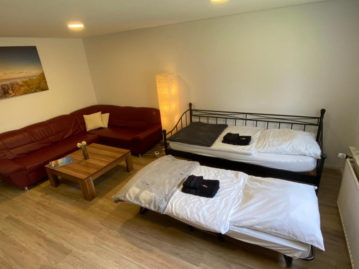 Schoene Wohnung Mit Garten Beim Outletcenter 5 Km Boostedt Buitenkant foto